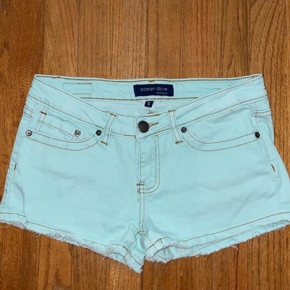 Ocean drive Jean shorts - Picture 1 of 6